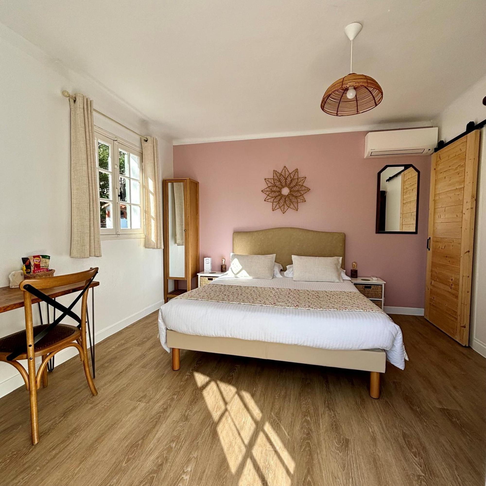 Mas Djoliba Hotel Антиб Стая снимка